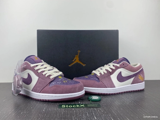 1 DR8057-500 Air Jordan (W) Unity Low 0824
